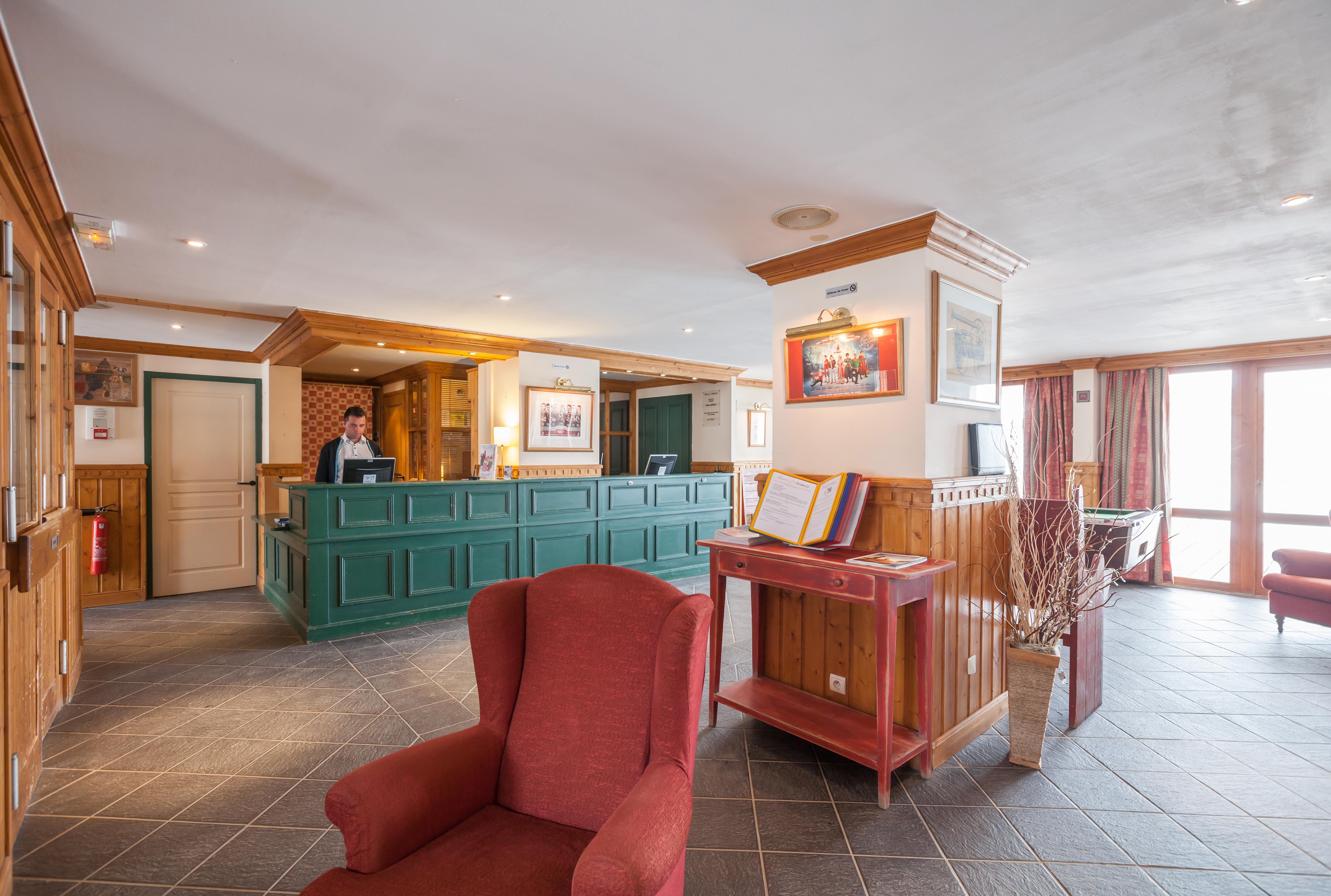Residence Pierre & Vacances Le Mont Soleil Ла План Екстериор снимка